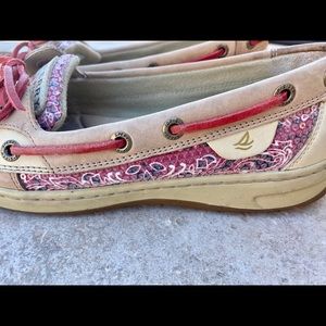 Sperry Tan Red Leather Sequin Paisley Bandana